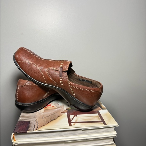 Clarks Brown Leather Women’s Loafers with Strap Detail - Picture 12 of 15